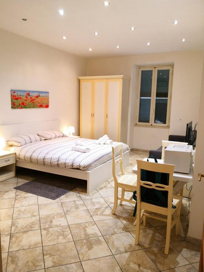 Ferienwohnung Flats 15 - New Opening Rom Exterior foto